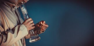 Known Ways of Ordering Bong Cleaners at Reasonable Costs best cleaner for bongs